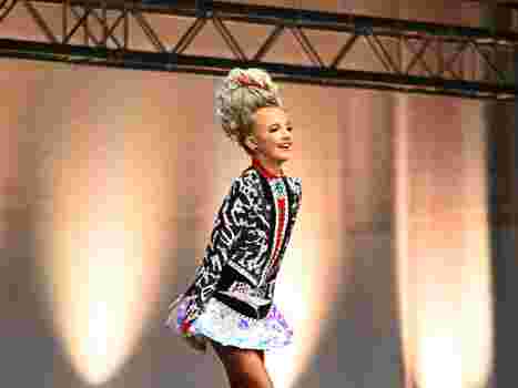 Dancer 208