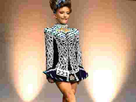 Dancer 221