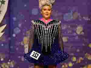 dancer 352